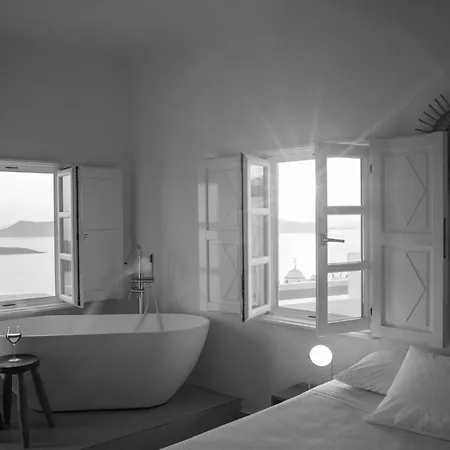 Anemos Family Suites Fira  Exterior photo