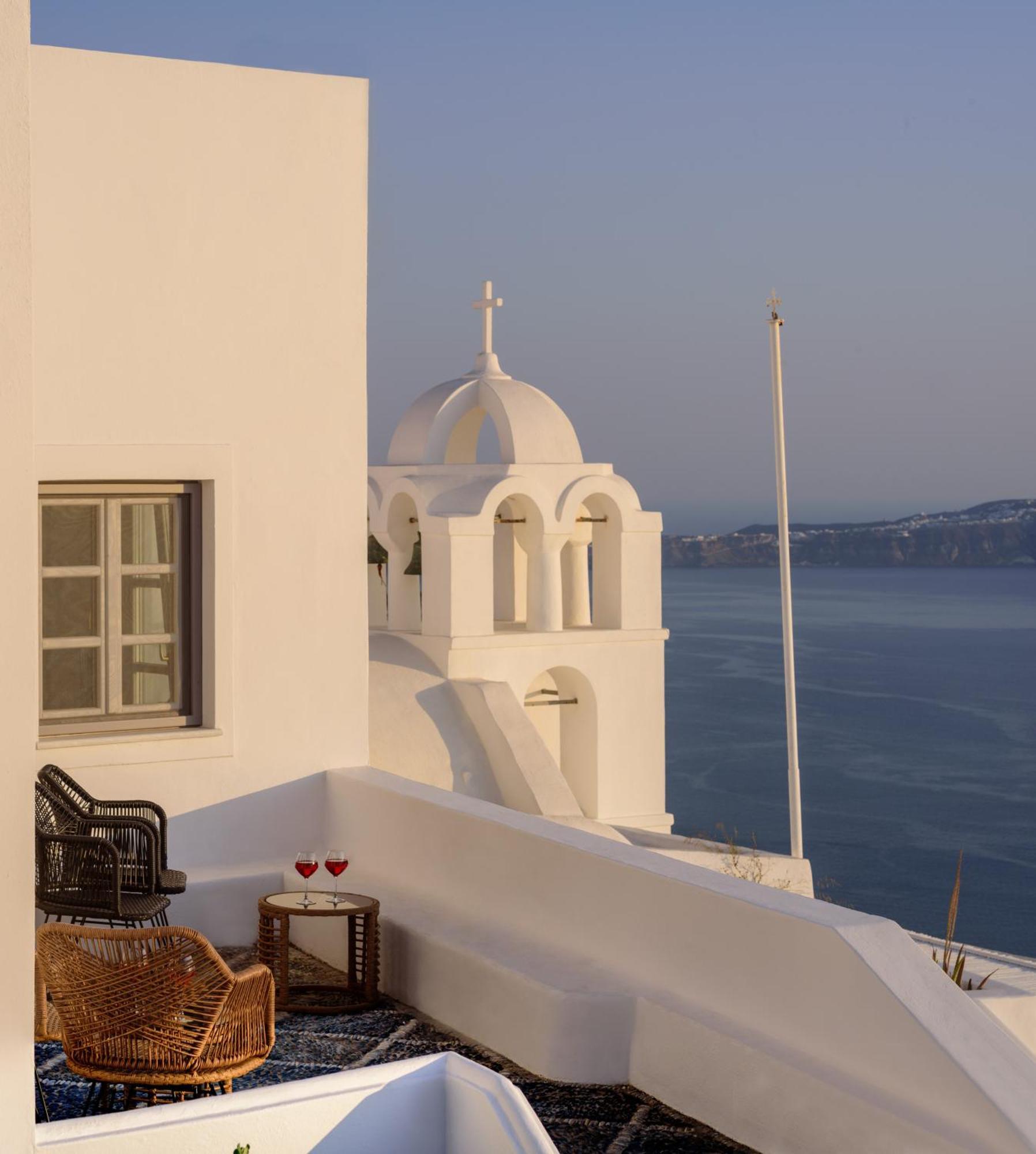 Anemos Family * Fira (Santorini)