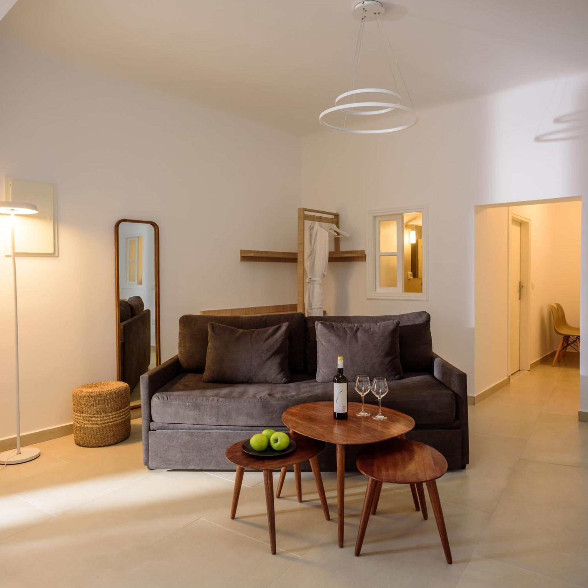 Anemos Family Apartment