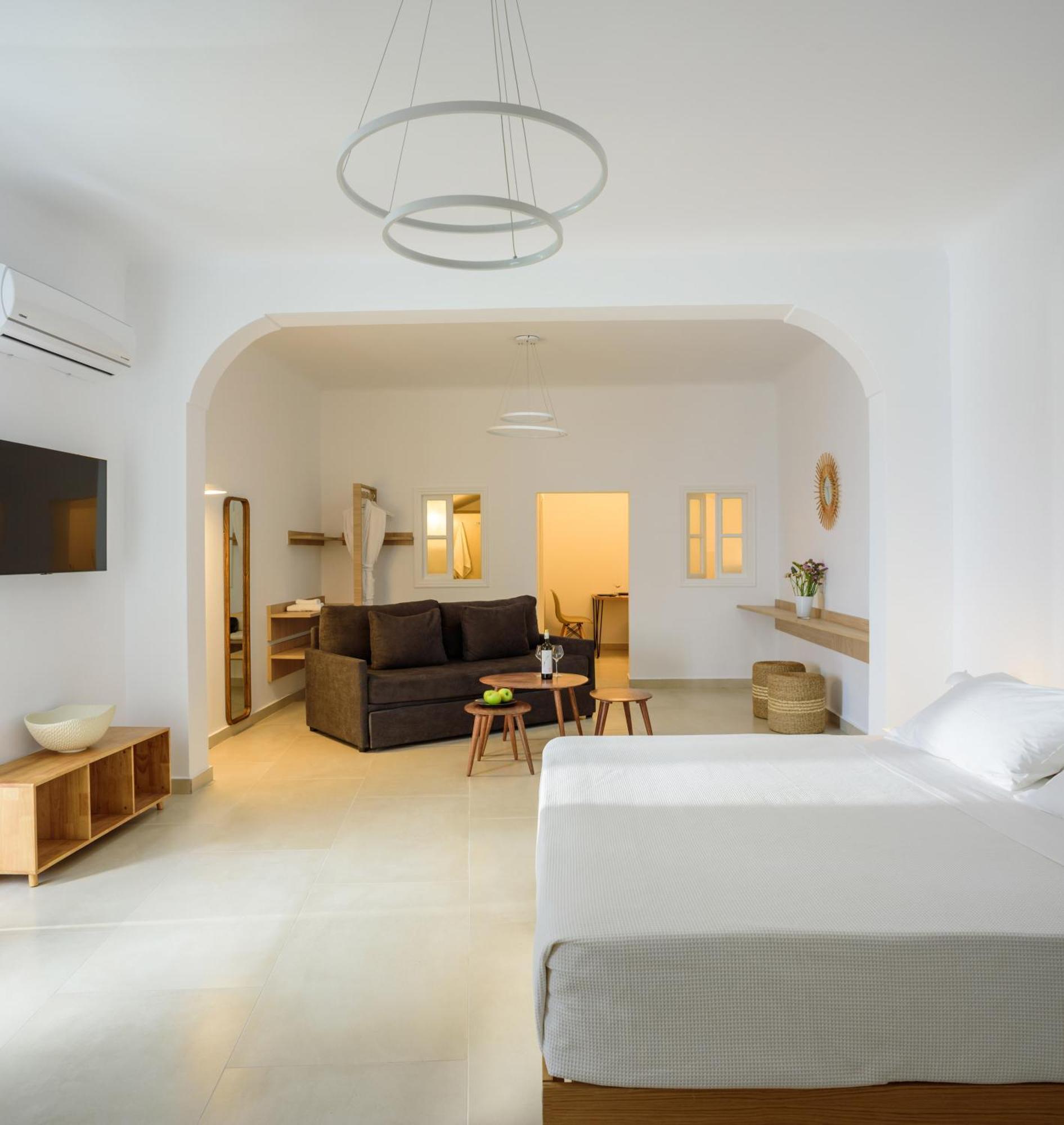 Apartment Anemos Family Fira (Santorini)
