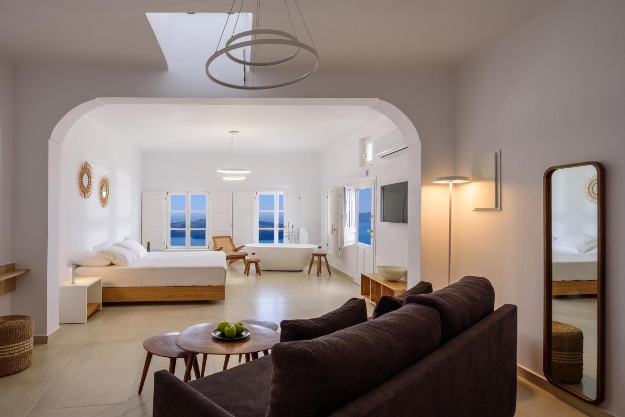 Apartment Anemos Family Fira (Santorini)
