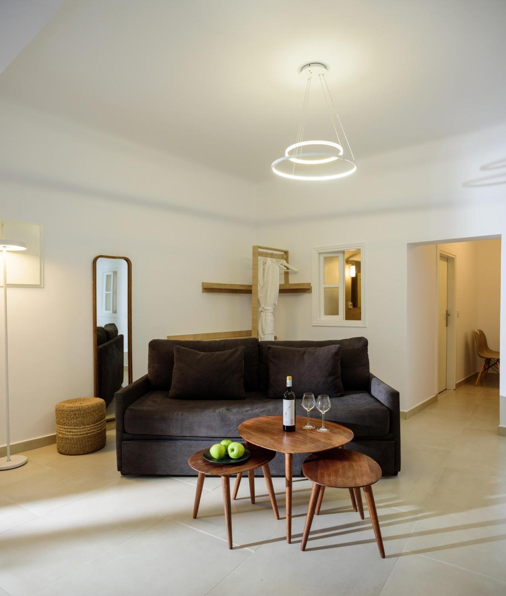 Anemos Family Apartment